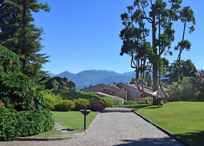 Azalea By Interhome * Porto Valtravaglia