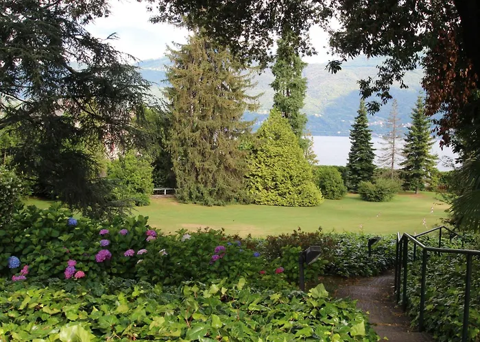 Azalea By Interhome * Porto Valtravaglia