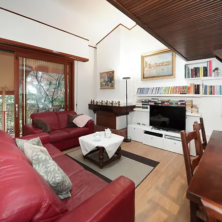 Azalea By Interhome Porto Valtravaglia