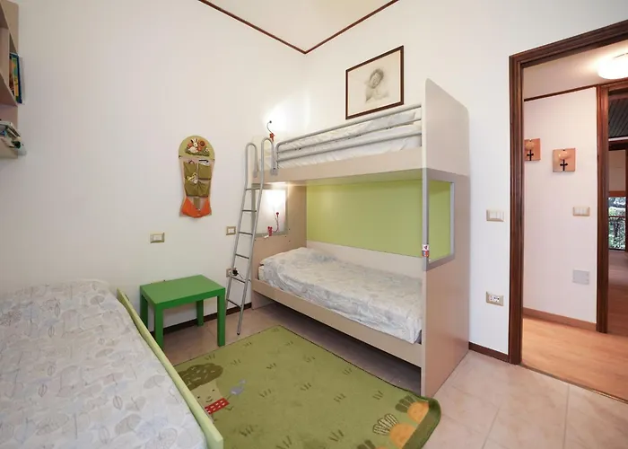 Holiday home Azalea By Interhome